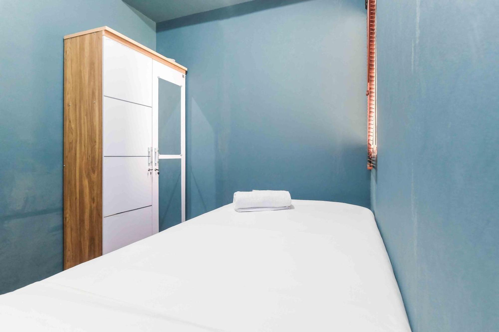 Comfort And Simple 2br At Pakubuwono Terrace By Travelio Appartement